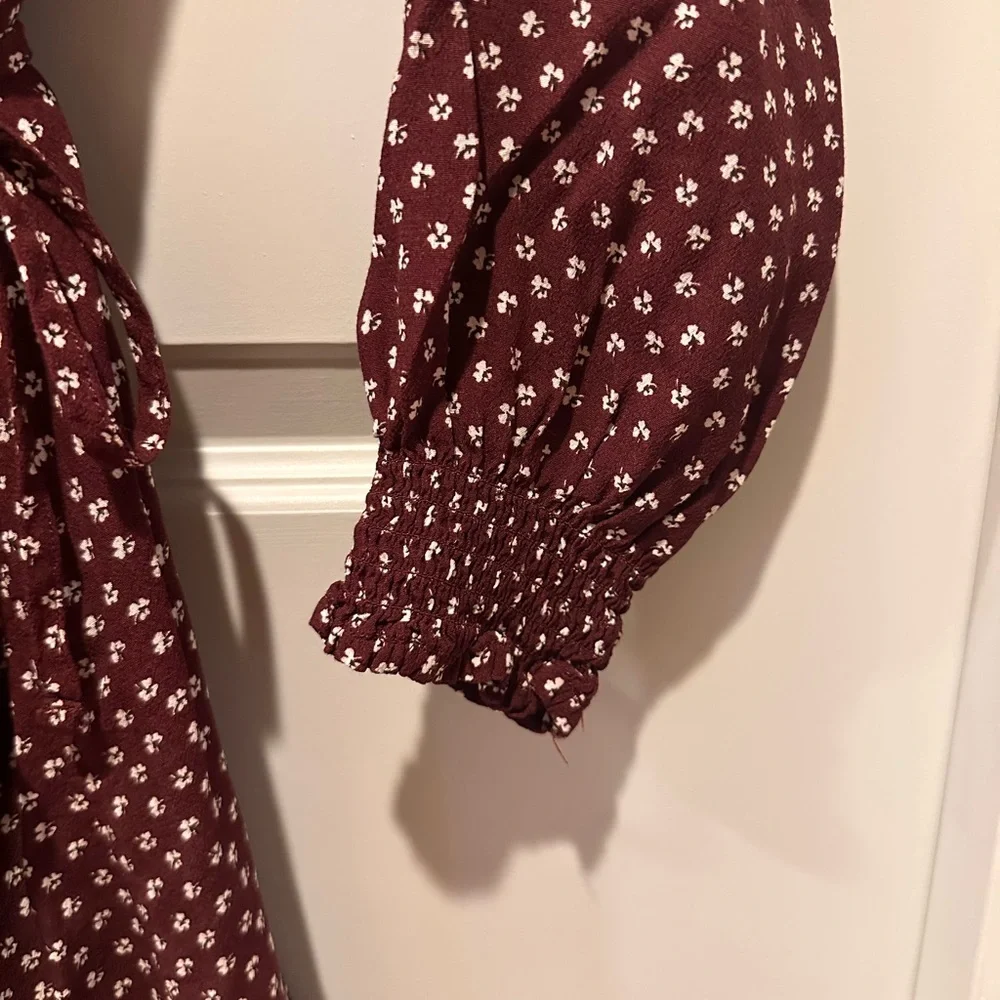 Abercrombie & Fitch Burgundy Floral Long Sleeve Wrap Dress – Size S - Picture 3 of 7